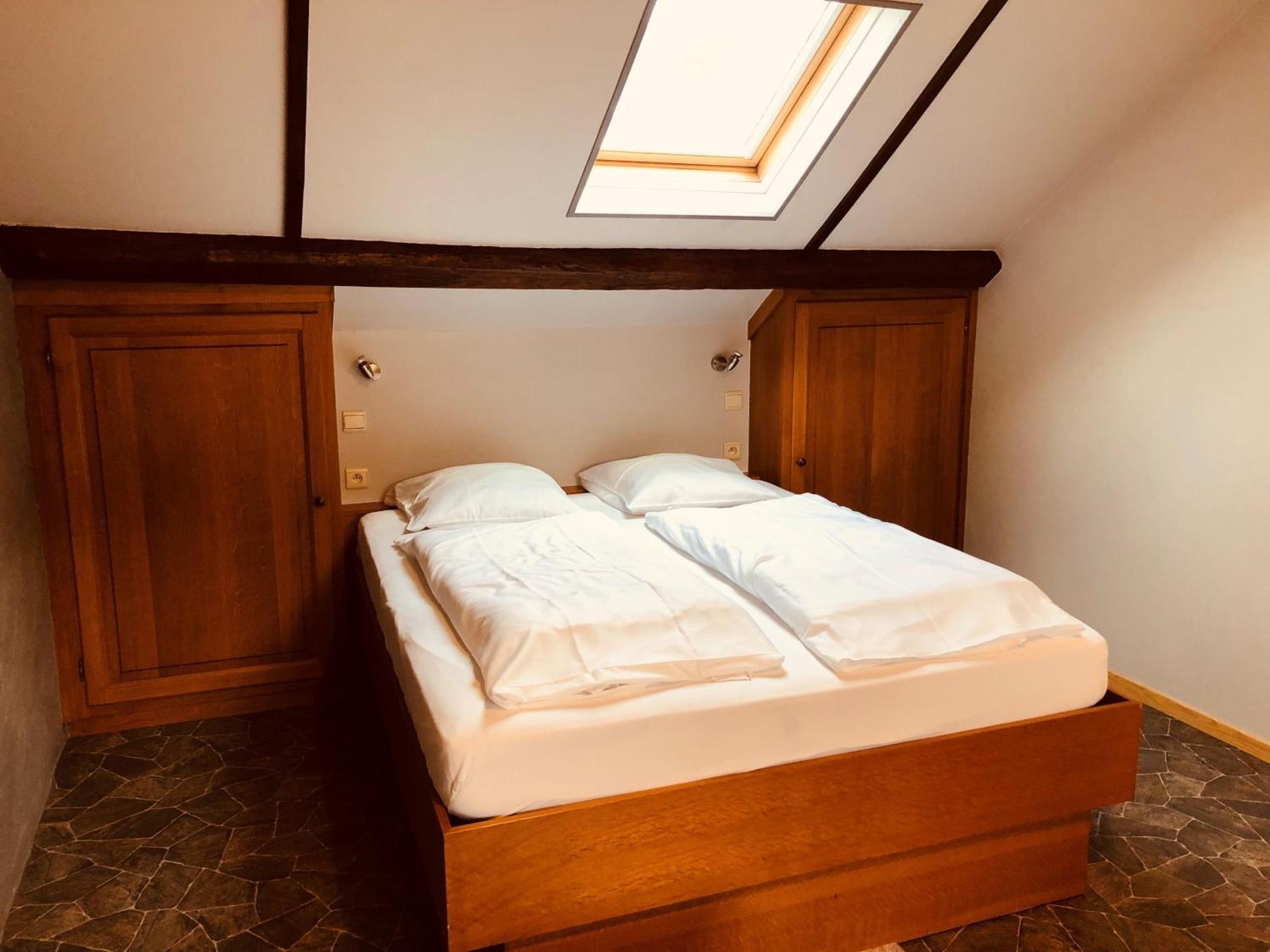 Appart Hotel Au Pied De Vigne 瑟穆瓦河畔夫雷斯 外观 照片